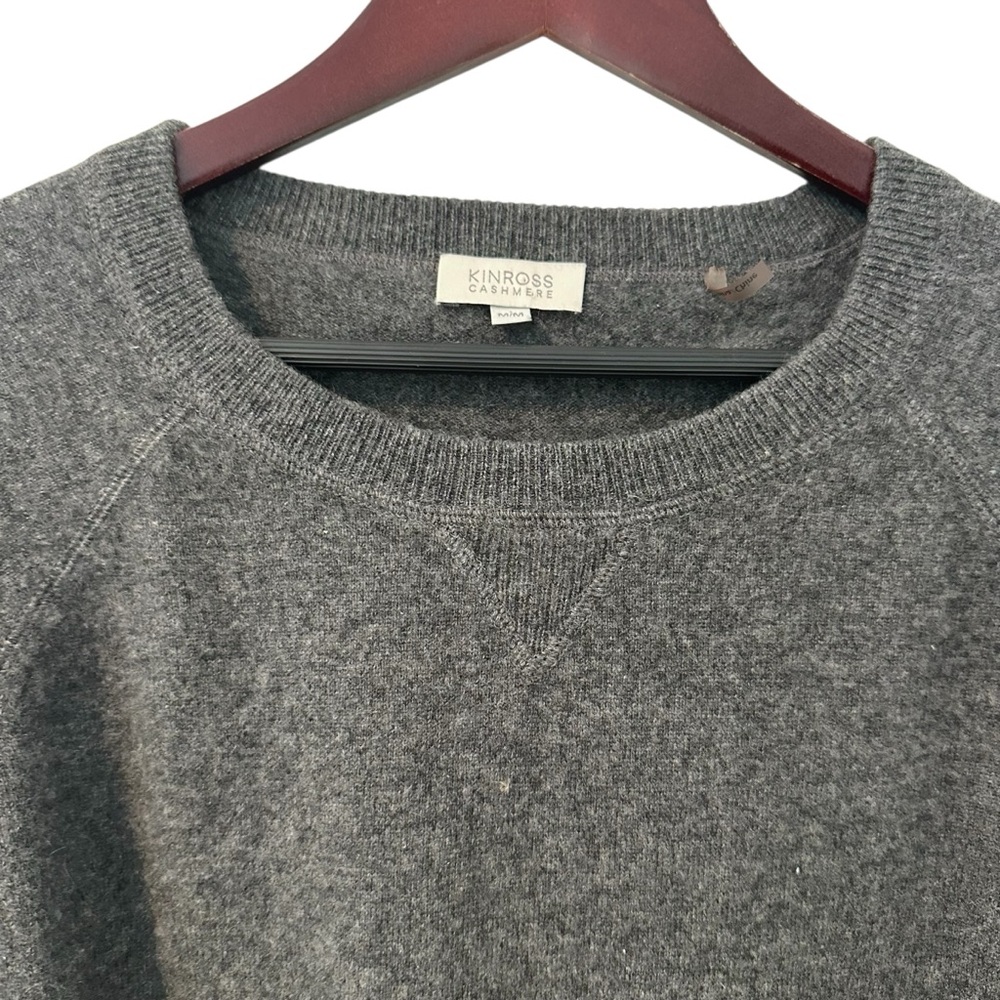 Kinross Charcoal Cashmere Crewneck Sweater for Men - Picture 2 of 9